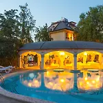Golden Pearl Hotell Slăntjev Brjag