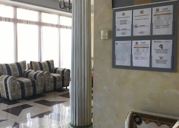 מלון Golden Pearl 3*