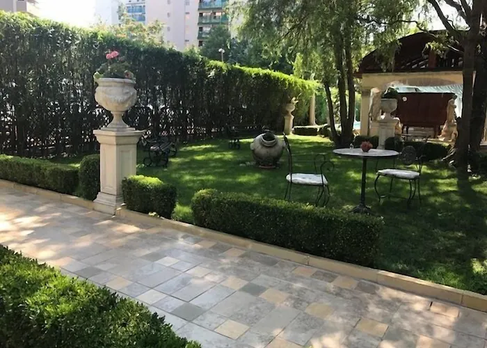 Golden Pearl מלון סאני ביץ'